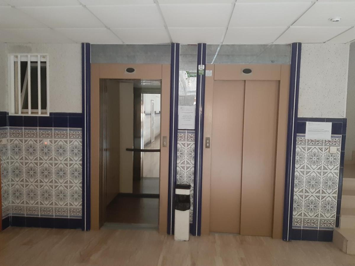 Modern Apartment On Playa Del Cura Торрев'єха Екстер'єр фото