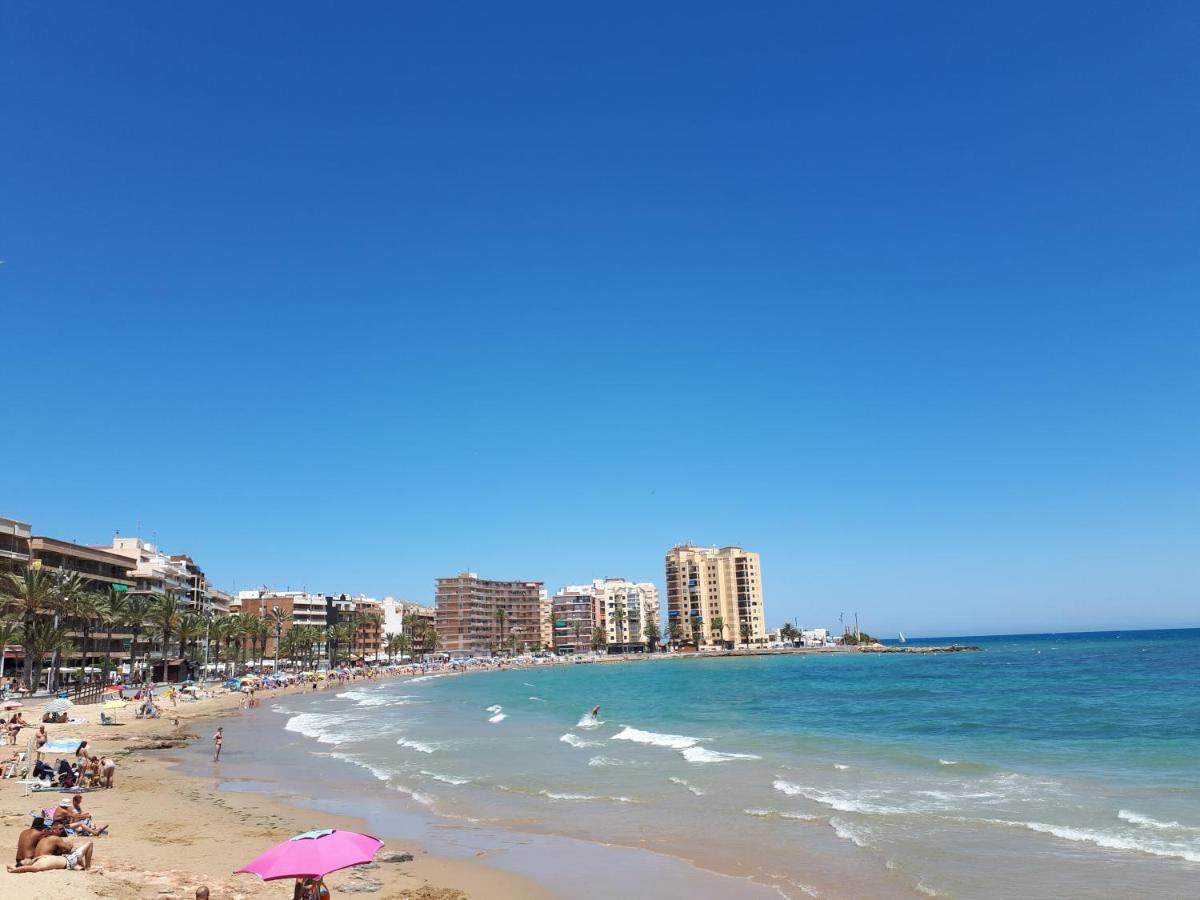 Modern Apartment On Playa Del Cura Торрев'єха Екстер'єр фото